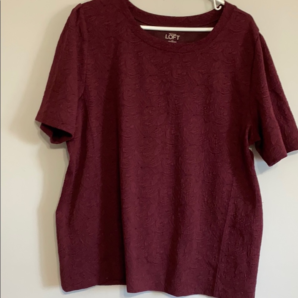 Embossed burgundy Loft shirt